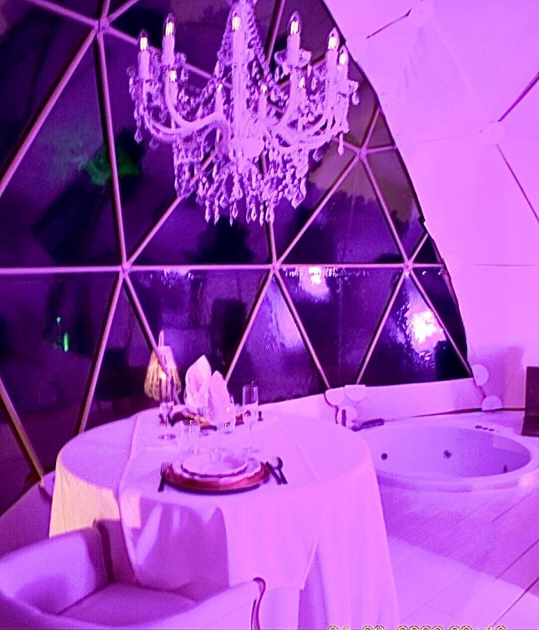 Domo Suites Masía Cal Geperut Badalona Exterior foto